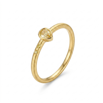 Golden Dewdrop Ring