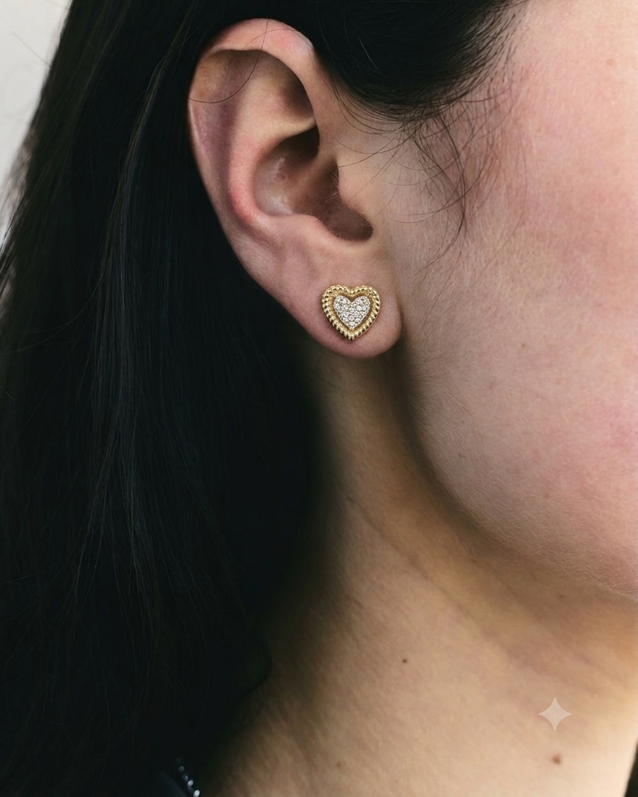 Élan Heart Studs - 925 Sterling Silver Studs